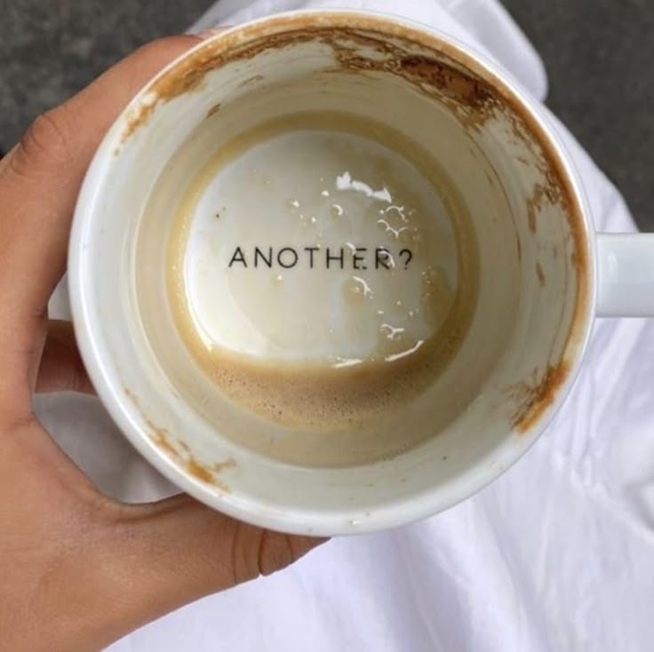 ✈️ 𝑄𝑢𝑒𝑒𝑛 𝑀𝑎𝑦𝑎 🍁 11✨11 ❤️⚜️❤️ tweet media