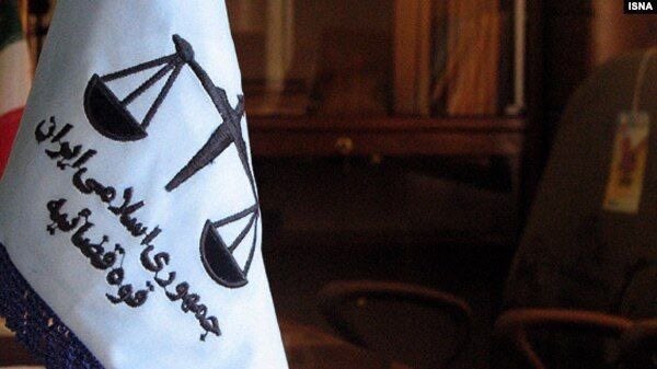 Shahinlooo tweet media