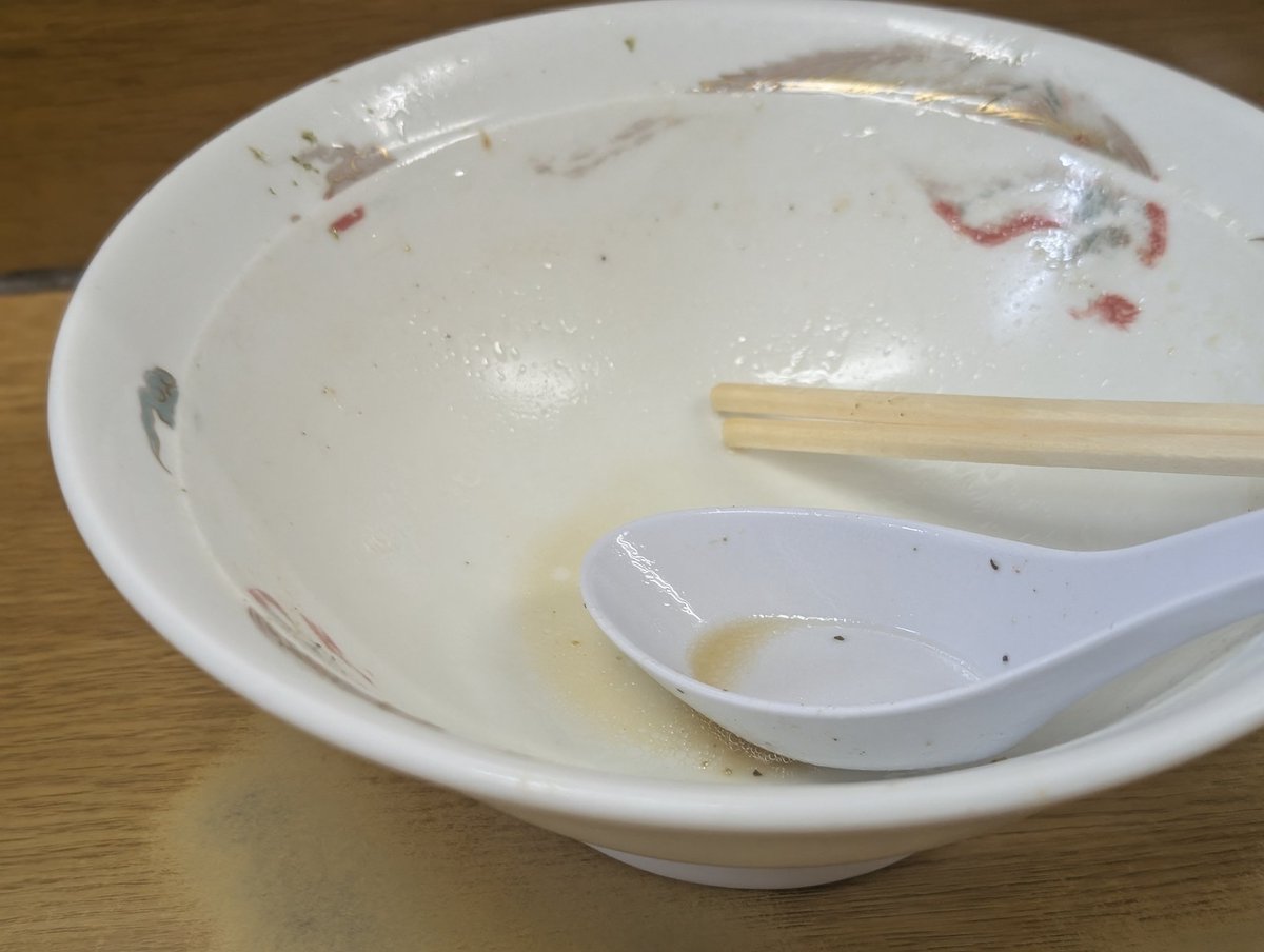 まきょ tweet media