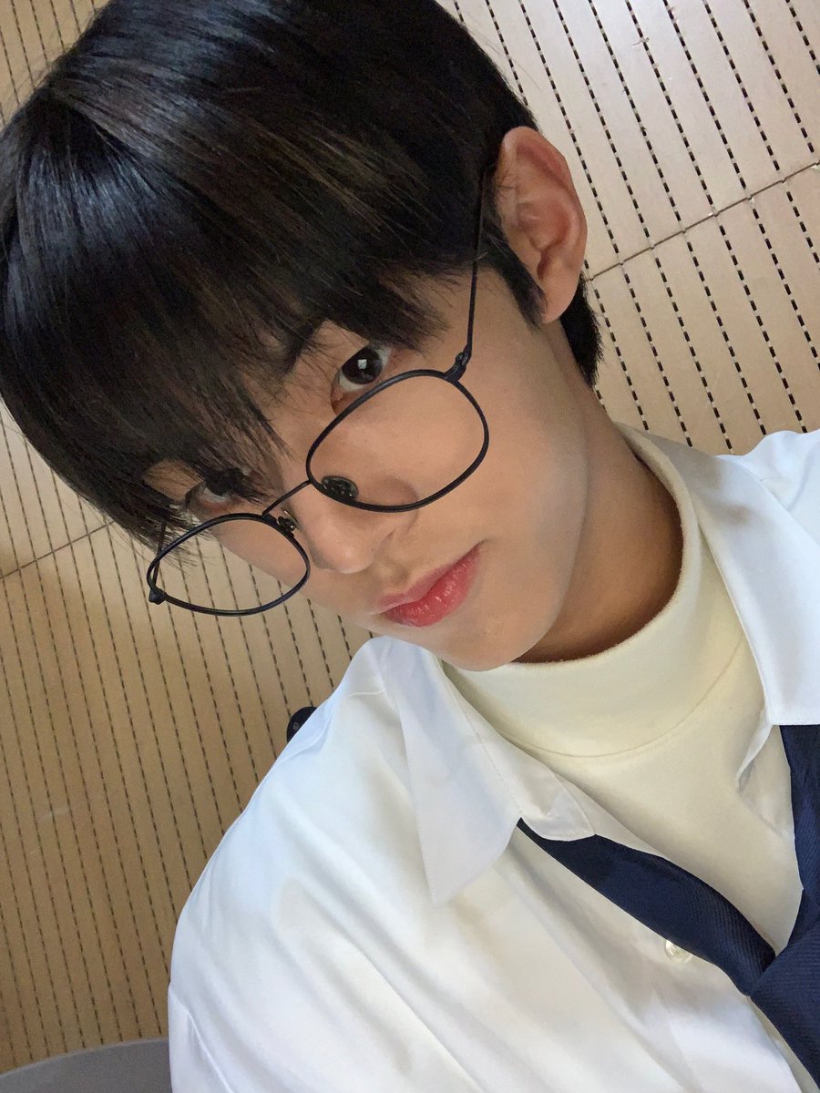 ドフーン tweet media