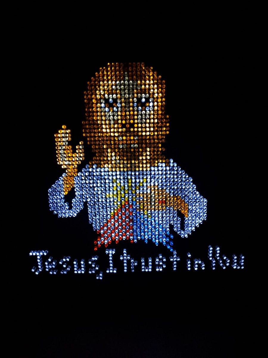 KC_Retro's tweet photo. Lite Brite Art 

Divine mercy sunday, Easter &amp; Good friday

#art #litebrite #catholicart https://t.co/klQdGjLlSm