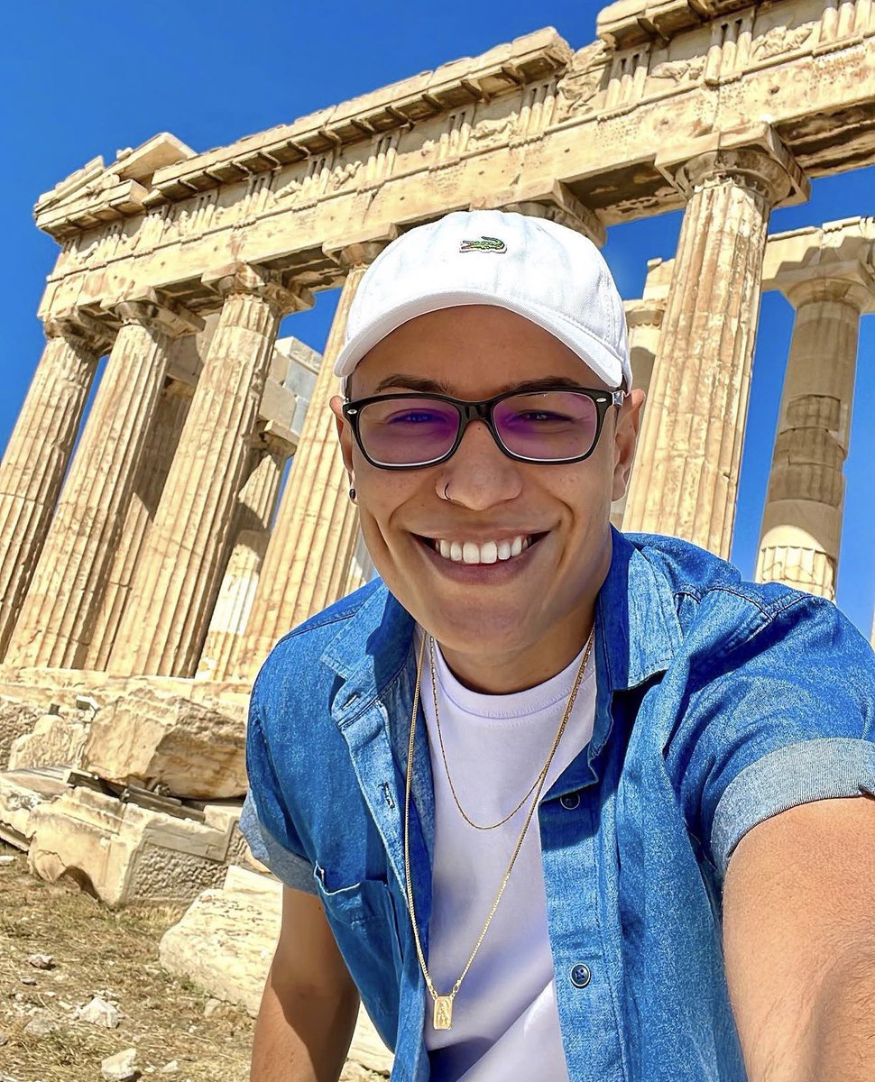 Eixo Político tweet media