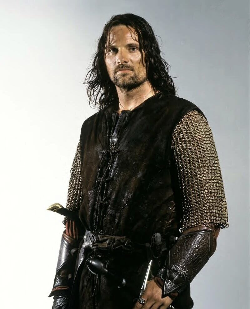 Tolkien World tweet media