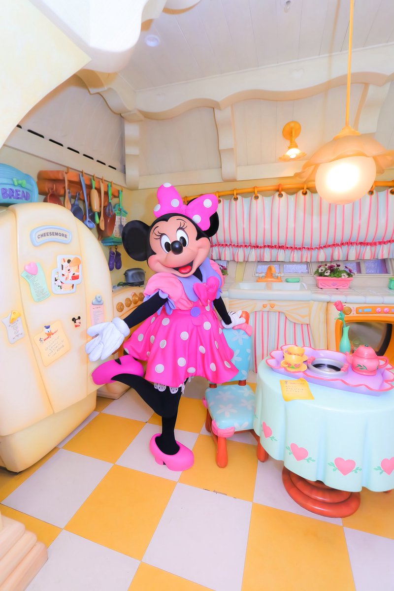 アリスワールド tweet media