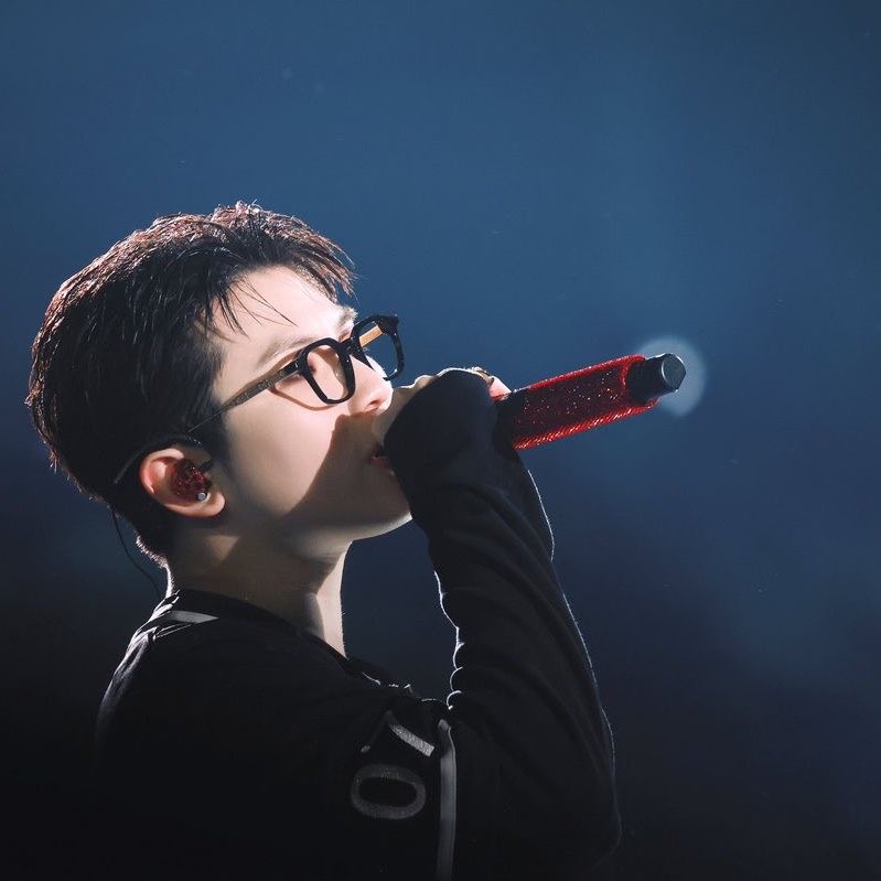 wz day 💌 tweet media