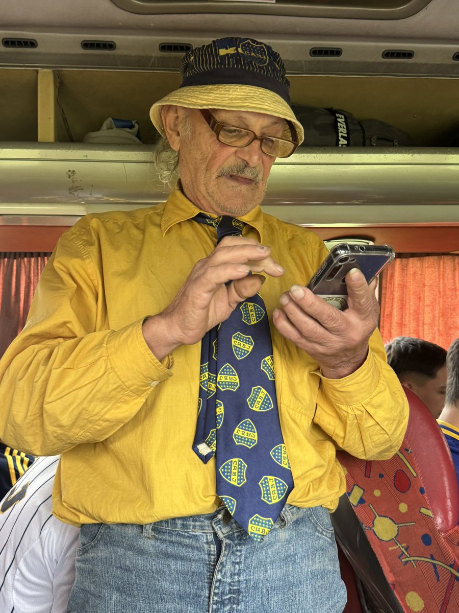 Agustín Chale tweet media