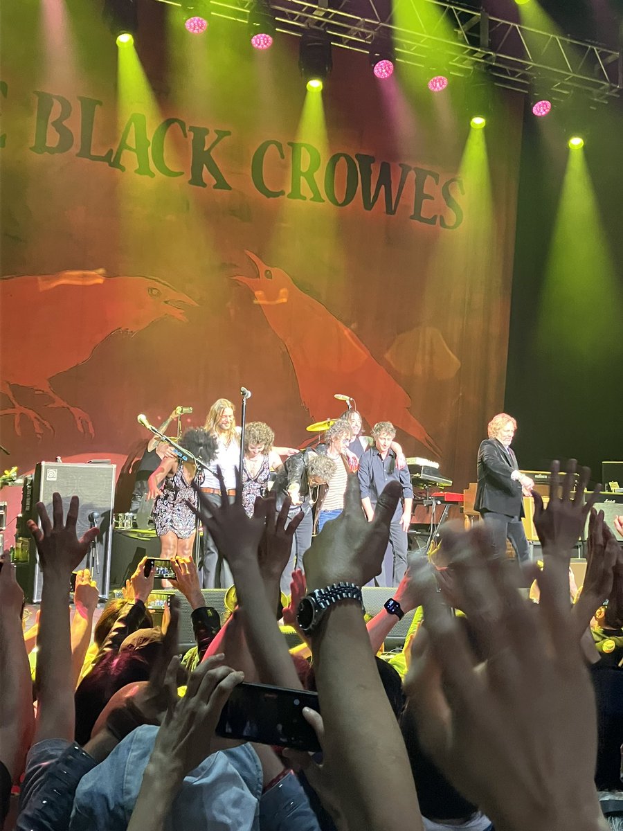 The Black Crowes終了
ご機嫌なロックンロールでした

#BlackCrowes