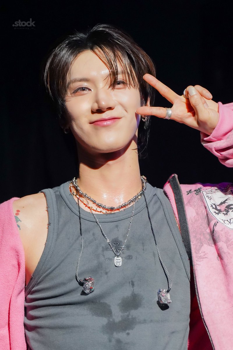 humming_in_'s tweet photo. 2025/01/19 UTO FEST Yokohama
#TEN #李永钦 #テン https://t.co/EGNZvKEMlX