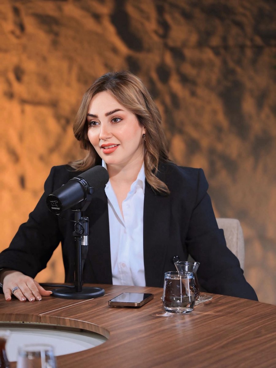 الاعلامية آل معتصم tweet media