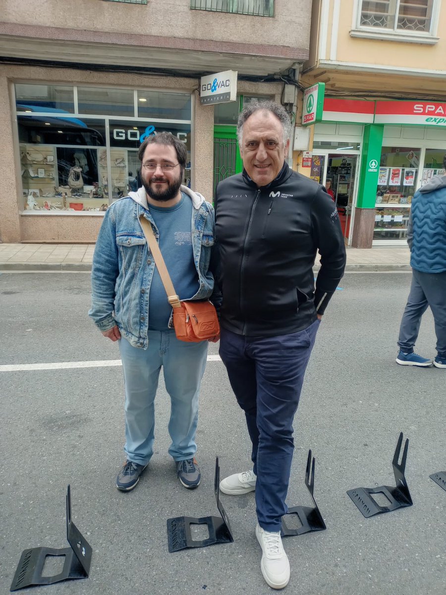 Adán Puentes Branco tweet media