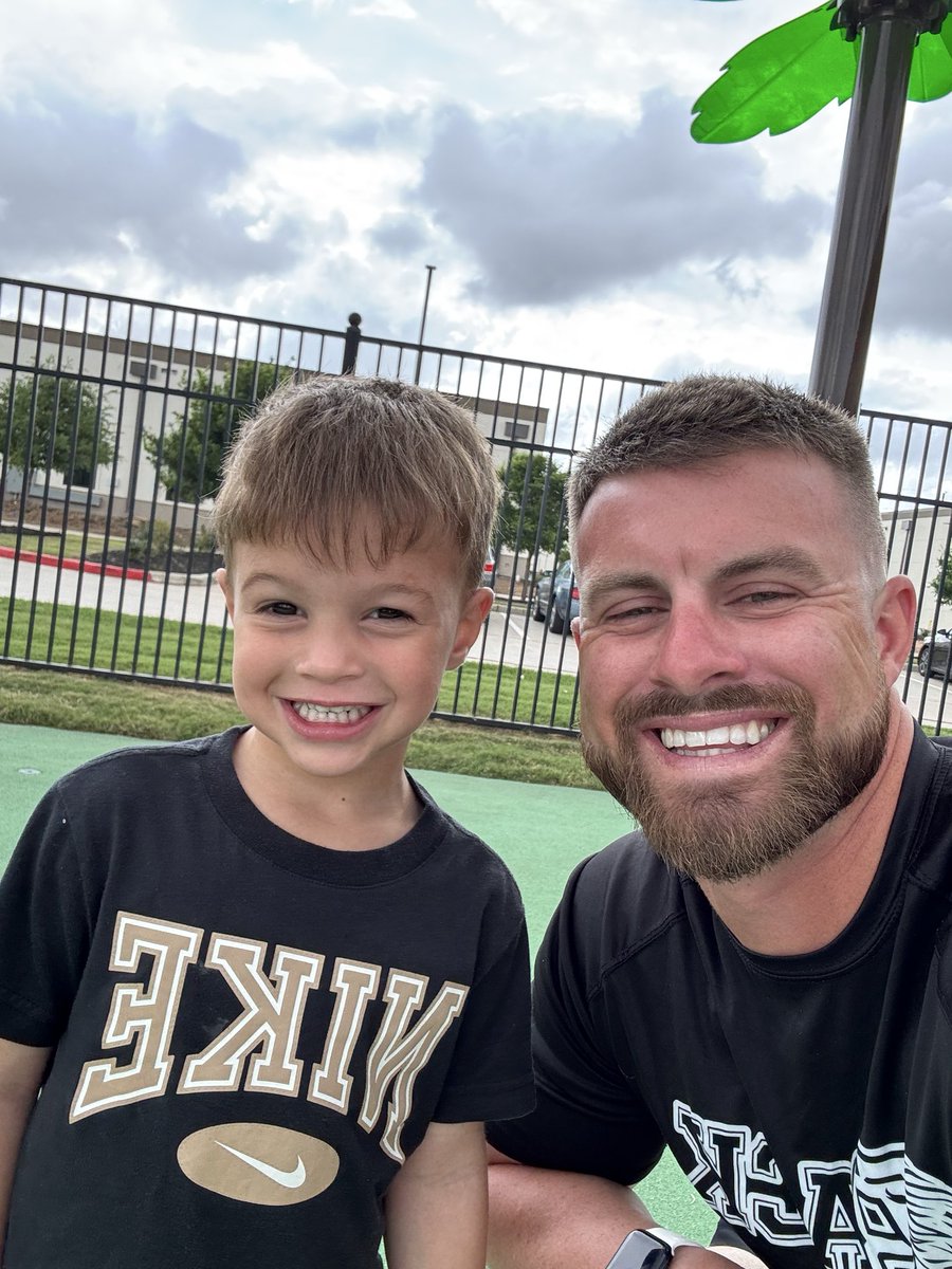 Taylor Rambo tweet media