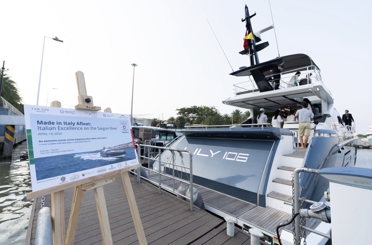 ItalyinHCMC's tweet photo. Made in Italy Day 2026 🇮🇹🇻🇳 HCMC
“Made in Italy Afloat” celebrates Italian superyacht excellence—design, innovation &amp; craftsmanship on the Saigon River.
#GNMI2026 #GiornataMadeinItaly2026 #orgoglioitaliano https://t.co/NIYSItzcuJ