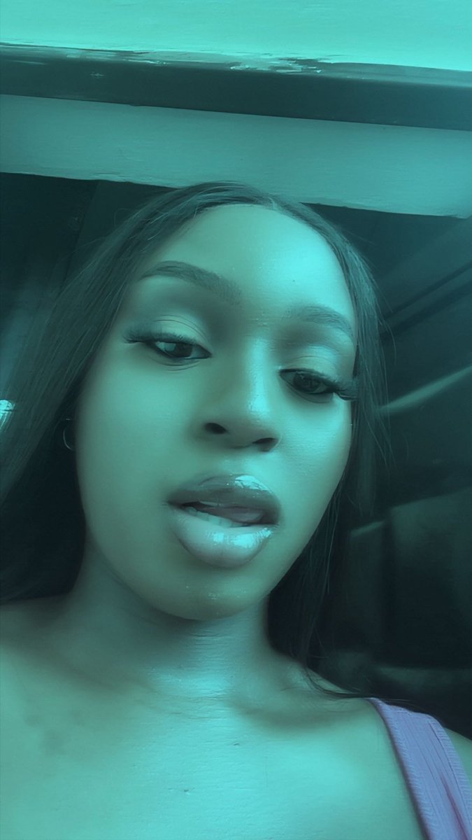 Baby🌚 tweet media