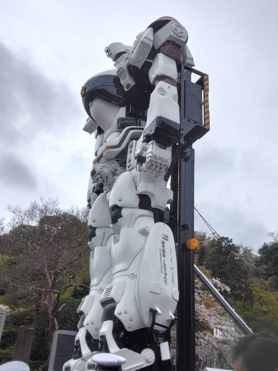 攻玉社ガンダム研究部 tweet media