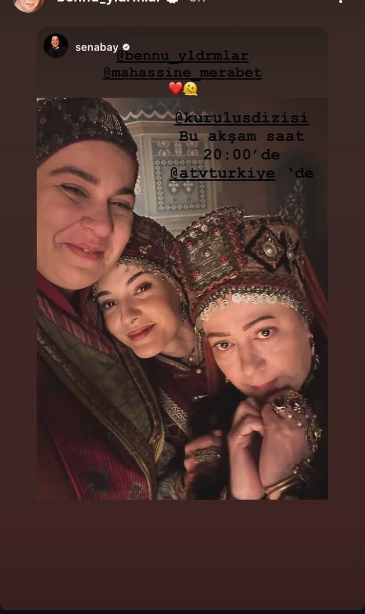 malhun_valide_sultan tweet media