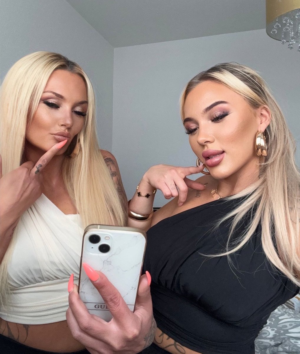 ꜰᴀᴍɪʟʏ ꜱᴛᴀʙʟᴇ ᴏꜰ ɢᴏᴅᴅᴇꜱꜱ ᴍɪᴀ & ᴇᴍᴍᴀ tweet media