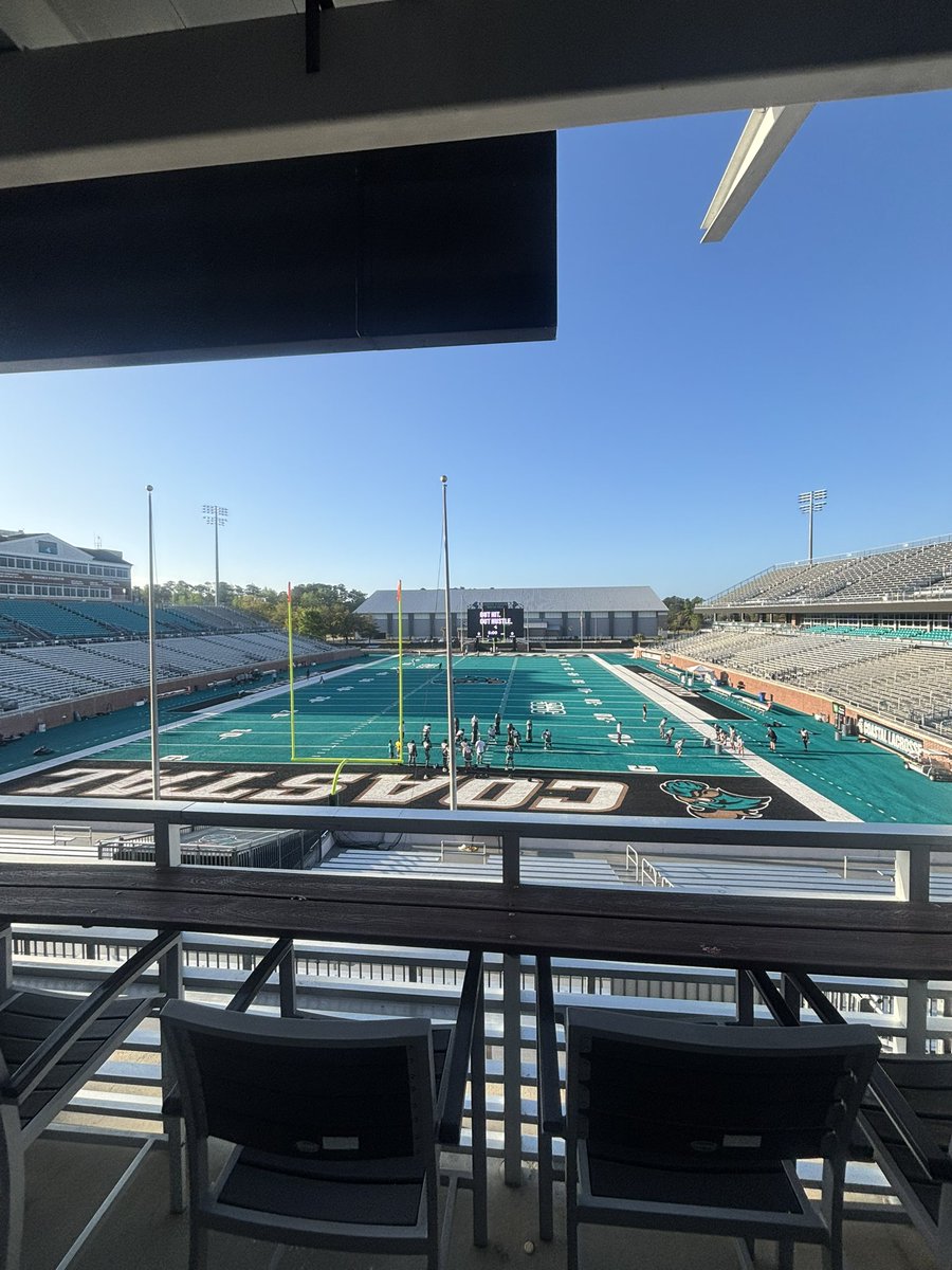 covedarby's tweet photo. Had a Amazing time at @CoastalFootball! Big thanks to @NickPetrinoCCU and @Coach_Fishback for having me out! #OutHitOutHustle @d_hatcher80 @Zoumboukos65 @SchillerWilson @CoachCParrott @Ry_Beard https://t.co/Td9gWA6v4t