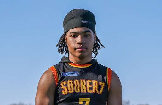 sixstarfootball's tweet photo. Sooner State Flash: Oklahoma Prospects Light Up the 6Star Radar

📈OKLA Spotlight Surge: Rising Prospects moving Onto the 6Star Radar🔥

STORY▶️https://t.co/qwpvdT6XxD

 @EvanAdams2029 @AdamsJaedan  @Tyerbelew17  @RidgeBlackbear @ColeCam2027 @BraytonCarter6 @CooperClark77   @Braxton__Daniel @amnoah_i @BJJones2028 @KadeKlein10 @FinnKouplen2028 @knoxtyn_rallo @D1DavidThomas08 @CarterVaughanQB @Leeroy_Wells @GavinWilson2477 @RolenW47 @DYebit