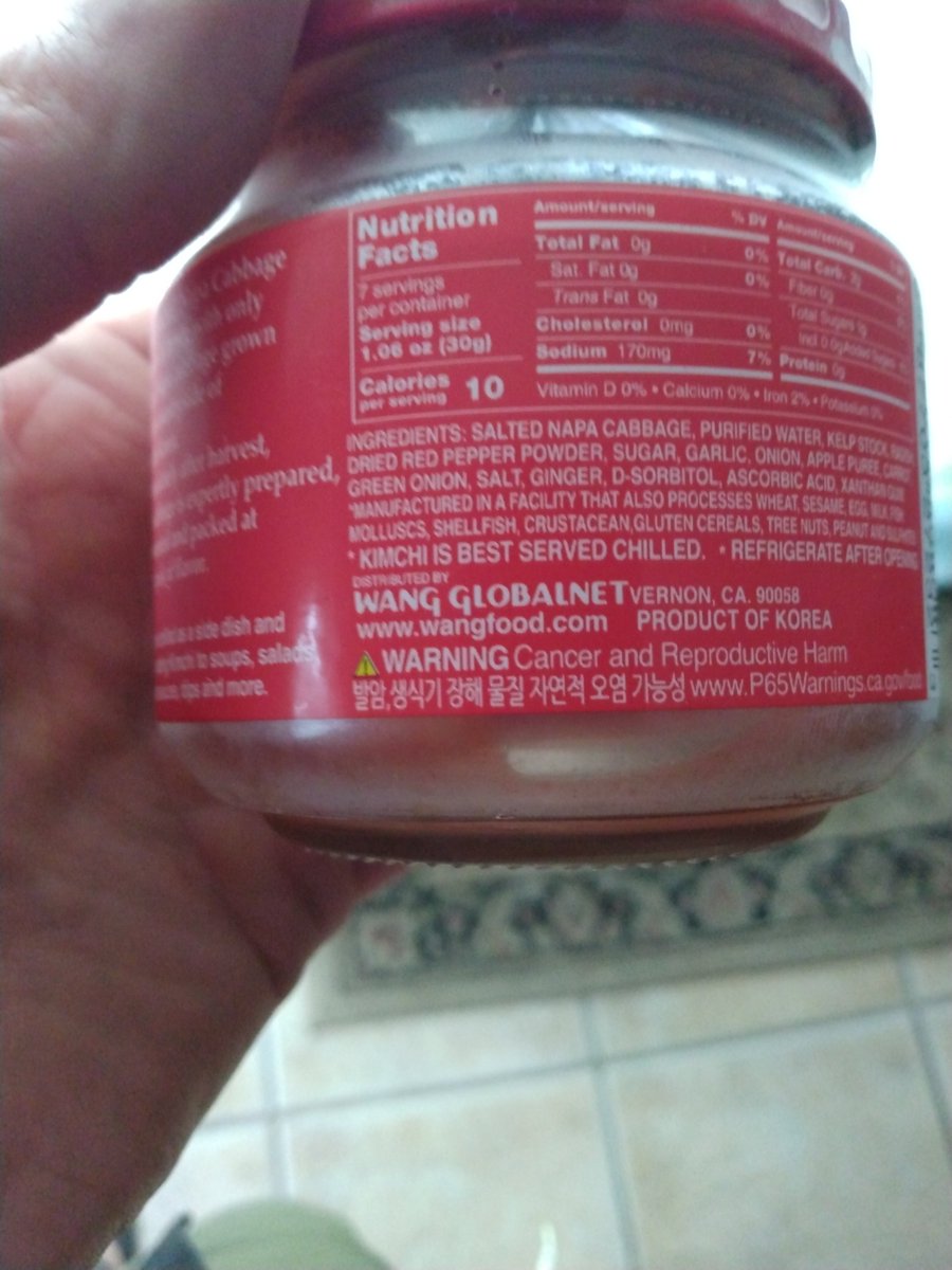 Ar47732109's tweet photo. Does anyone know why kimchi has a warning for cancer and reproductive harm on its label? https://t.co/rDdAP7IMc6