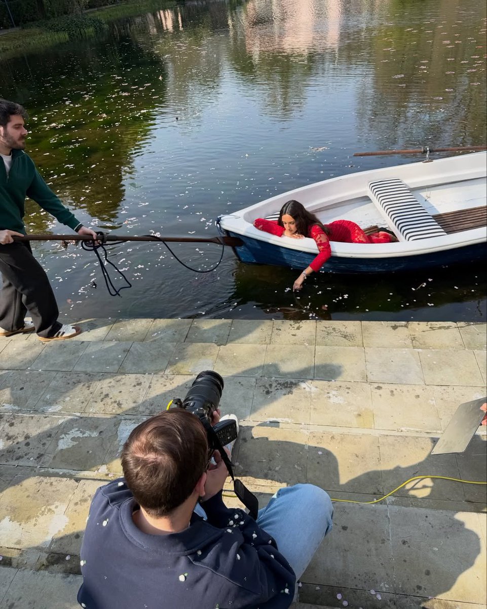 daily alexandra leclerc 🦋 tweet media