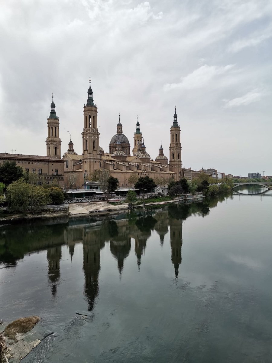 DanielAquillue's tweet photo. En el Día Mundial del Arte comparto 4 fotos de Zaragoza, que rebosa patrimonio artístico a pesar de su convulsa historia de 2000 años en los que ha sufrido pérdidas.

#ZaragozaCiudadInmortal
#DíaMundialdelArte https://t.co/6i88Tc7Dp8