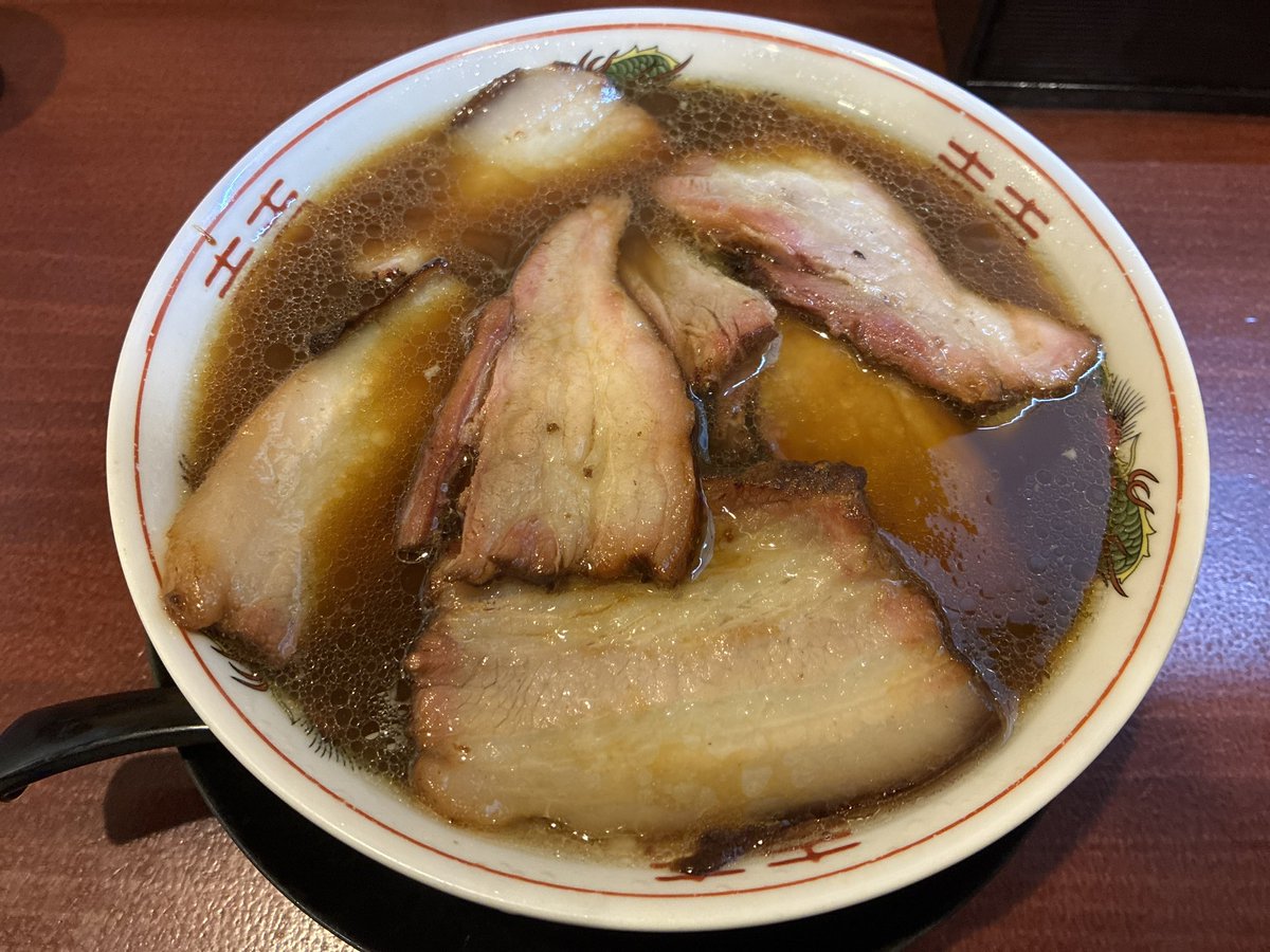 麦カルダモン tweet media