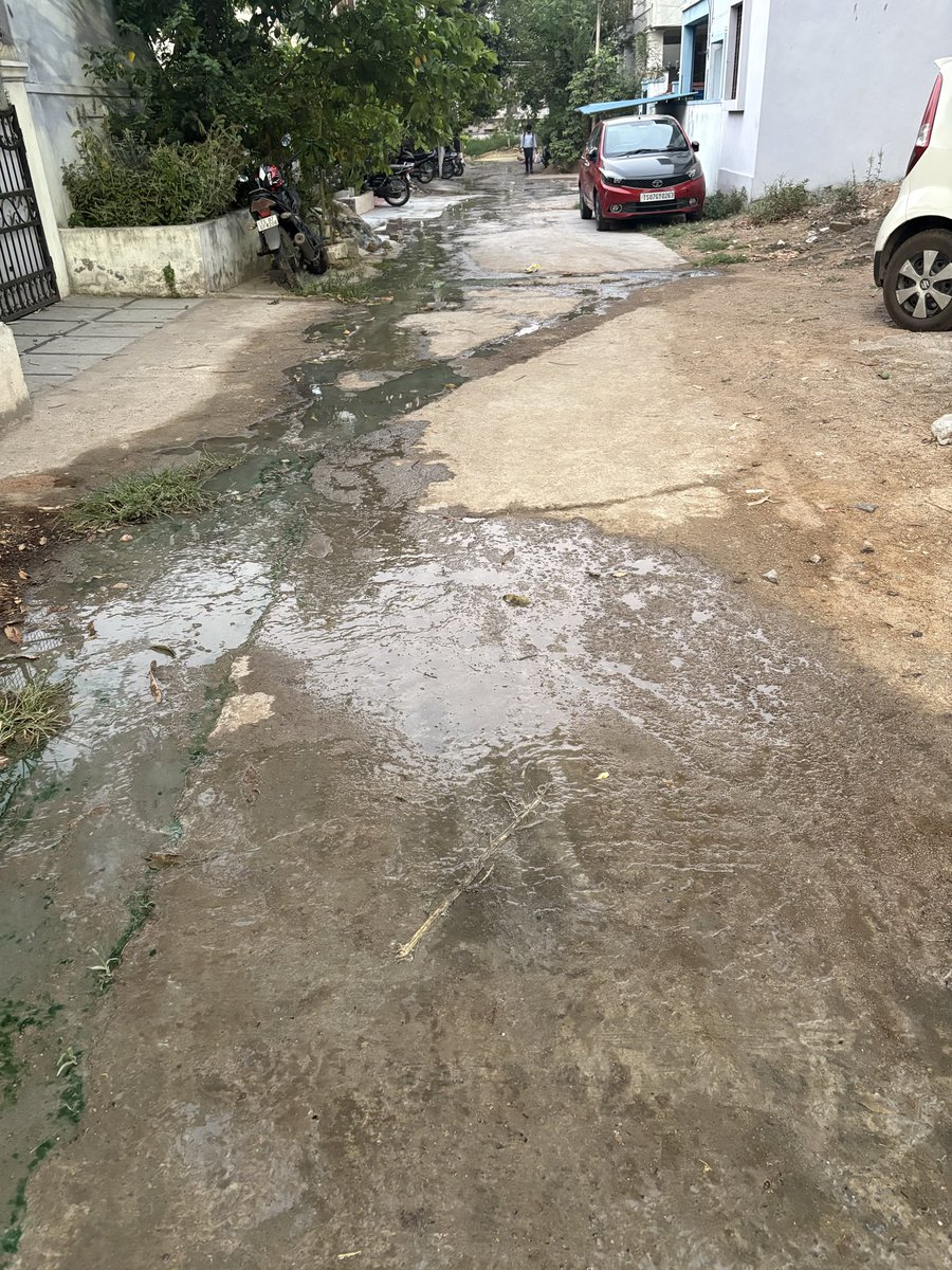 nkumar76cops's tweet photo. @GHMCOnline @CommissionrGHMC Plz sir. Almost 10 days in month we are suffering . https://t.co/PjxhBdoIoi