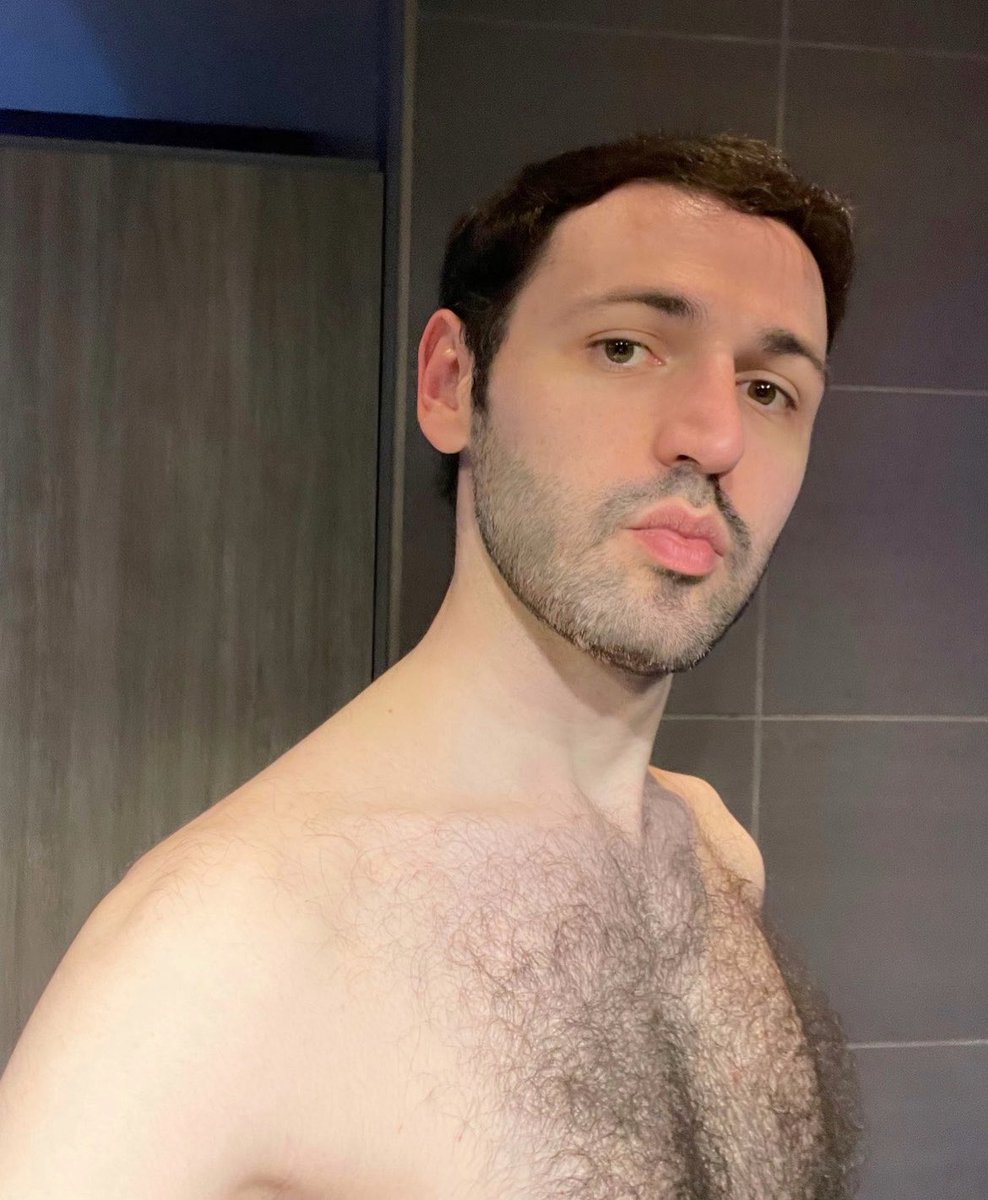😘