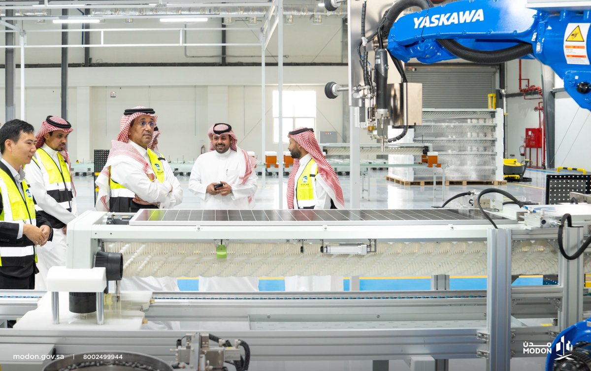 Modon_En's tweet image. H.E. the CEO of #MODON, @M_Alargoubi , met with a group of investors at MODON Oasis in Jeddah to review the enablers and industrial and logistics opportunities that support business growth, empower high quality investments, and stimulate sustainable industrial development.