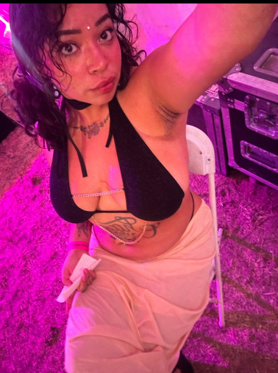CherryM_N's tweet photo. Dtf???🌚 ❤️💦💦💦 #Texas #SANANTONIO #dallas #AustinTx #waco #lubbock #midlandtx #HoustonTexans #longview #elpasotx #arlington #Plano #frisco #mcallen #brownsville #killeen #dentontx https://t.co/ePcTSXkFuw