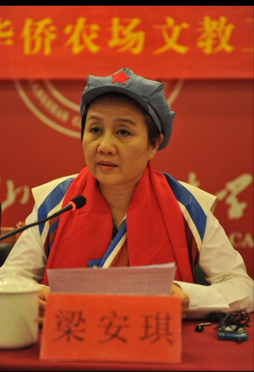 摩女peace🌟🌟🌟银河系。新号，小心假号，这个是真的 tweet media