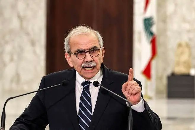 Carla Hayek tweet media