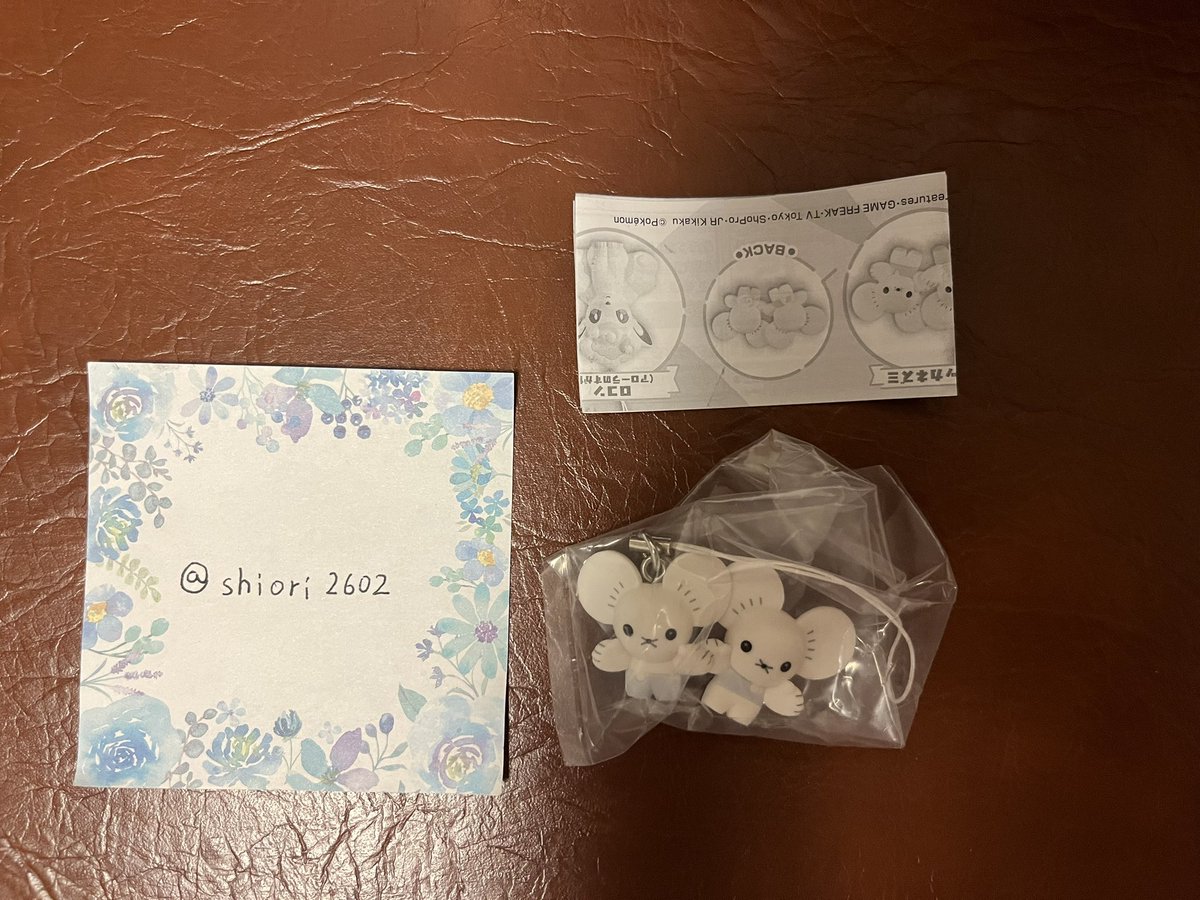 しおり tweet media