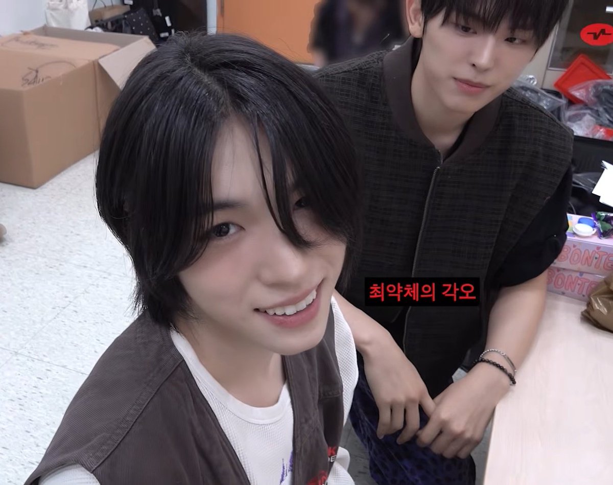 あちゃ tweet media