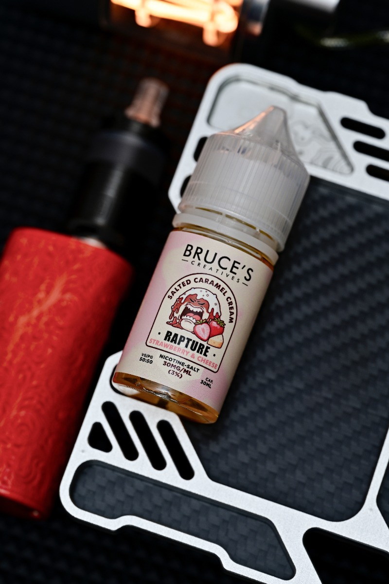 Idvapeonline's tweet photo. 各种新款热卖ing，海淘电子烟请关注 https://t.co/uYdpg8FOCx https://t.co/BnMfMSni2W
