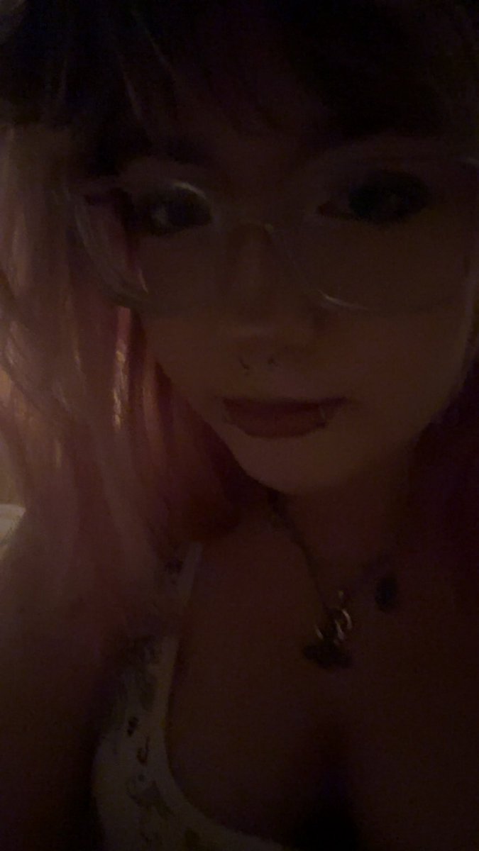densemoose's tweet photo. #NewProfilePic im literally super sonico https://t.co/3UWEtd6lF2
