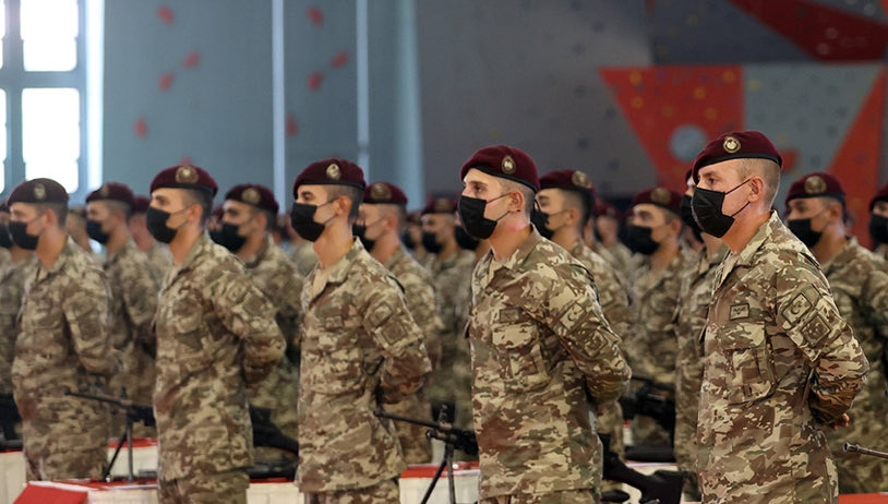 YcL070707's tweet photo. @unfrancoturc69 Bordo bereliler!! En elit birlikler. Geldiklerini anlamazsınız çünkü çoktan ölmüş olursunuz🇹🇷 https://t.co/VpusymZQwE