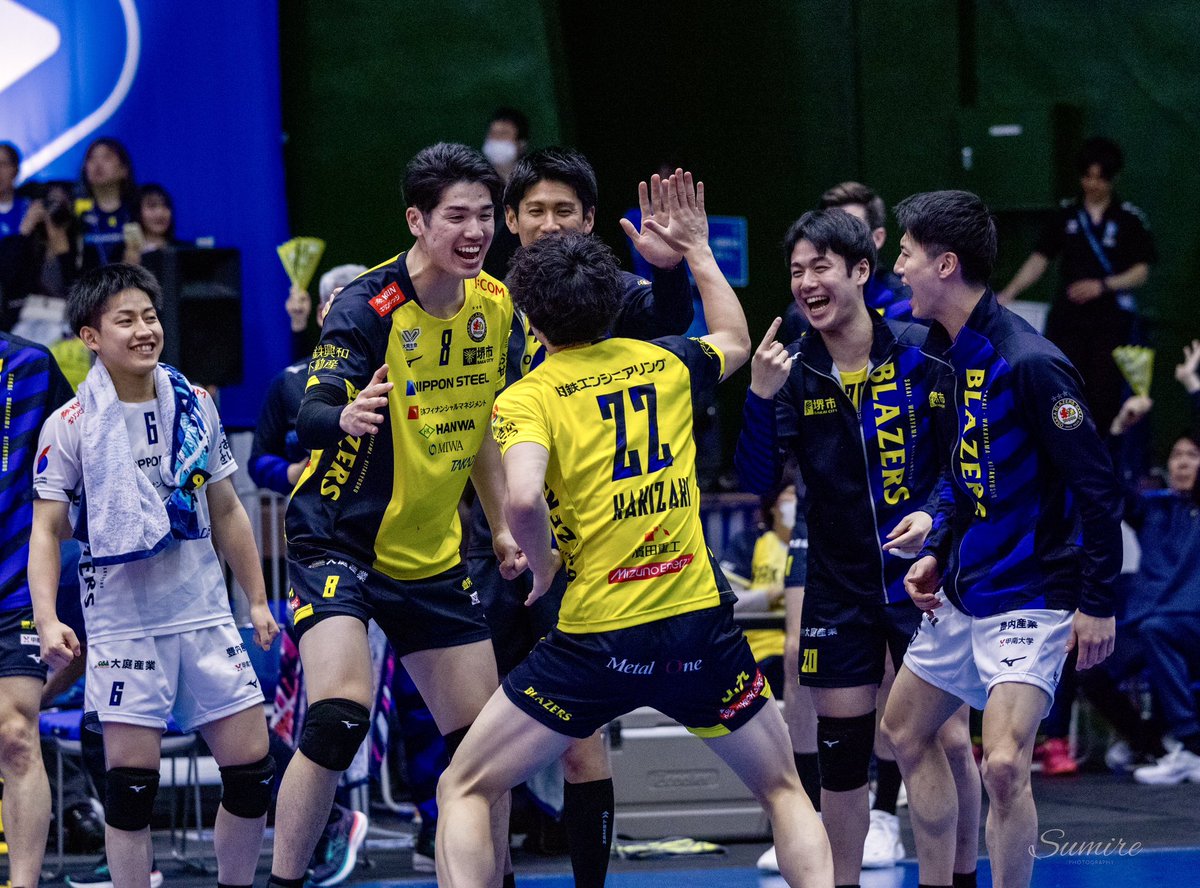 すみれ tweet media