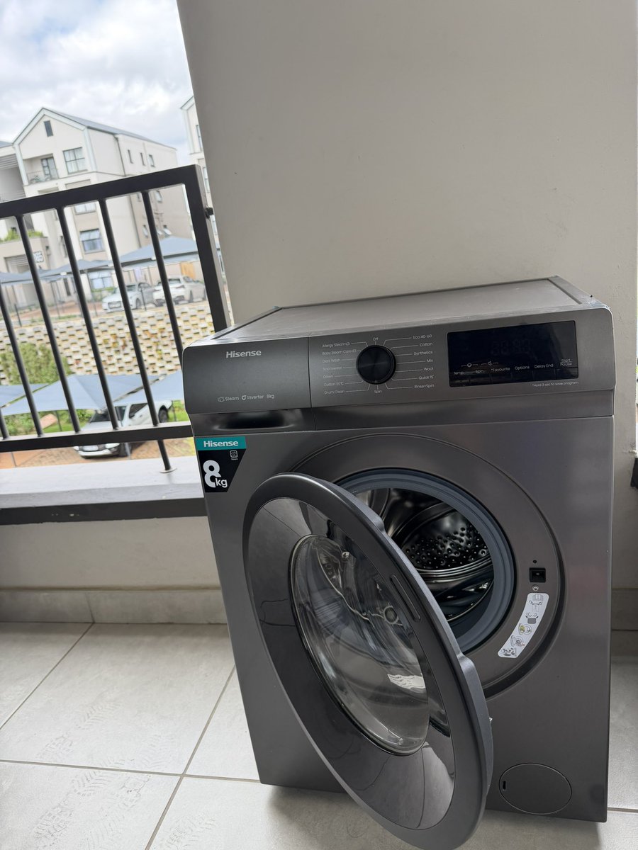 C A R O 🦄 tweet media