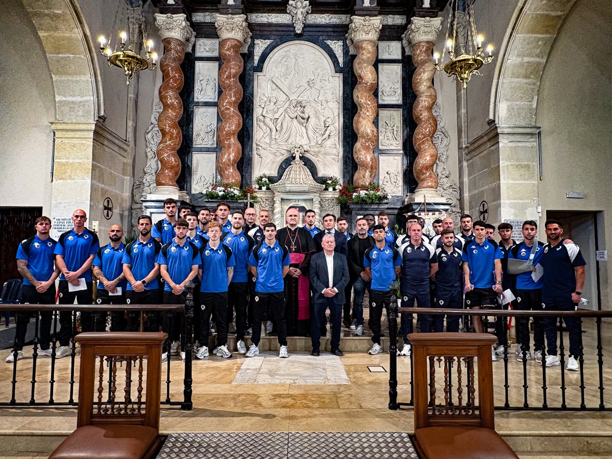 Hércules CF 💙🤍💯 tweet media