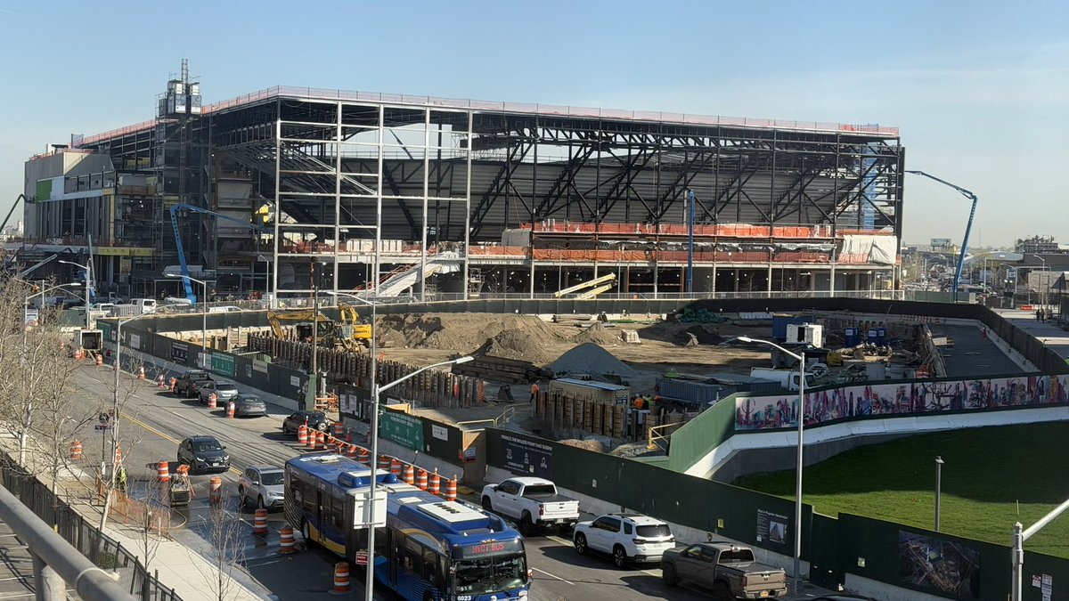 willetspointdev's tweet photo. 4/14/2026 - #nycfc #mets #lgm #willetspoint #flushing #Construction #queens #etihadpark #citifield #metropolitanpark https://t.co/YhY7Xp543h