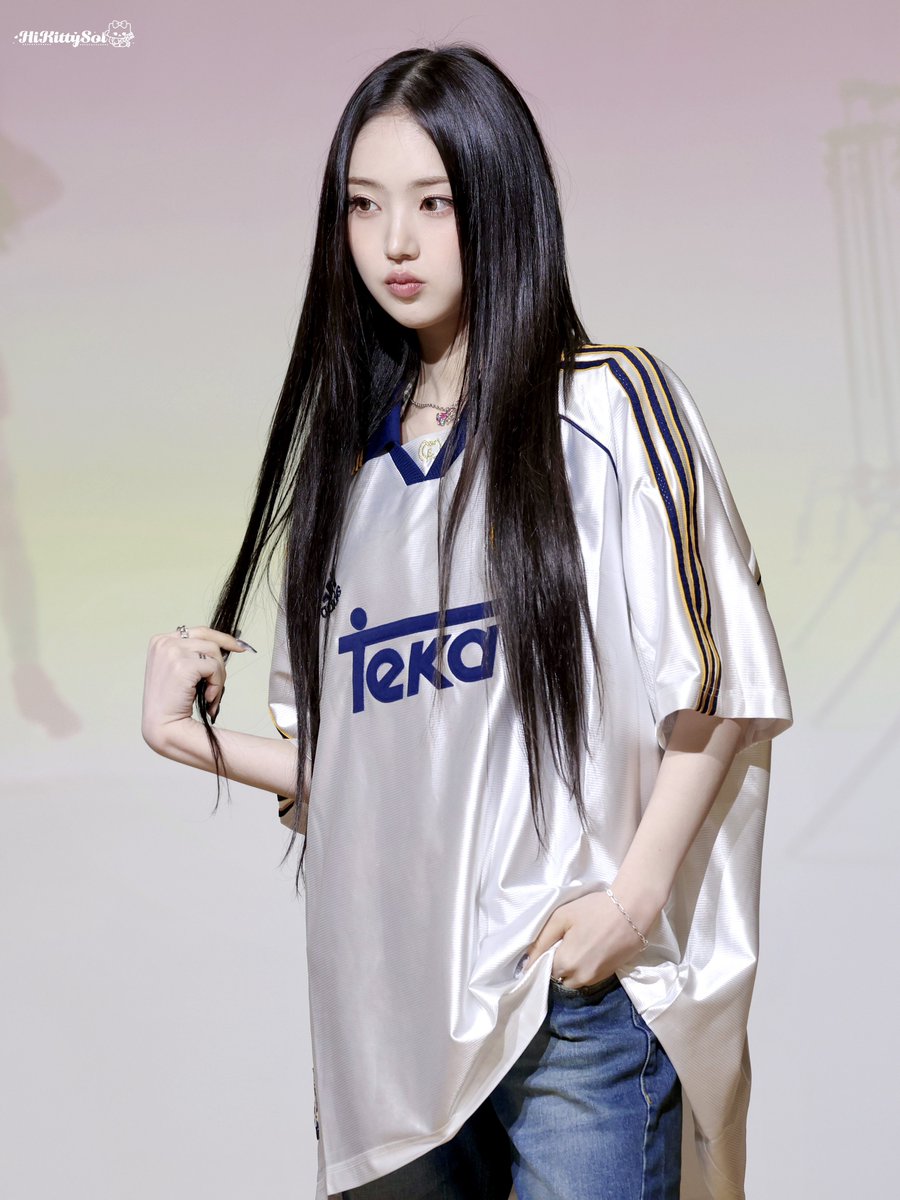 HiKittySol tweet media