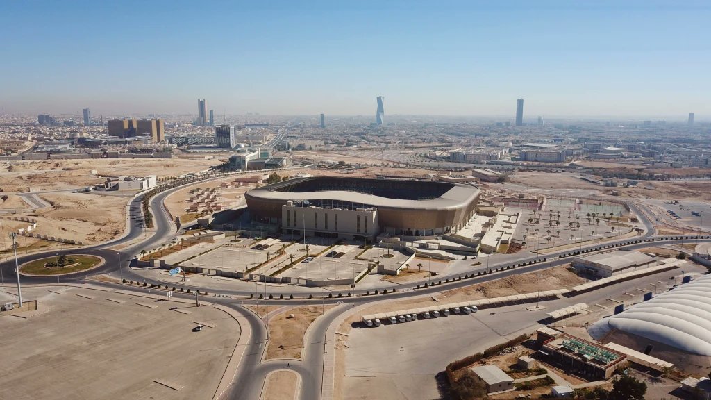 زاوية الملاعب ⛳️🏟 tweet media