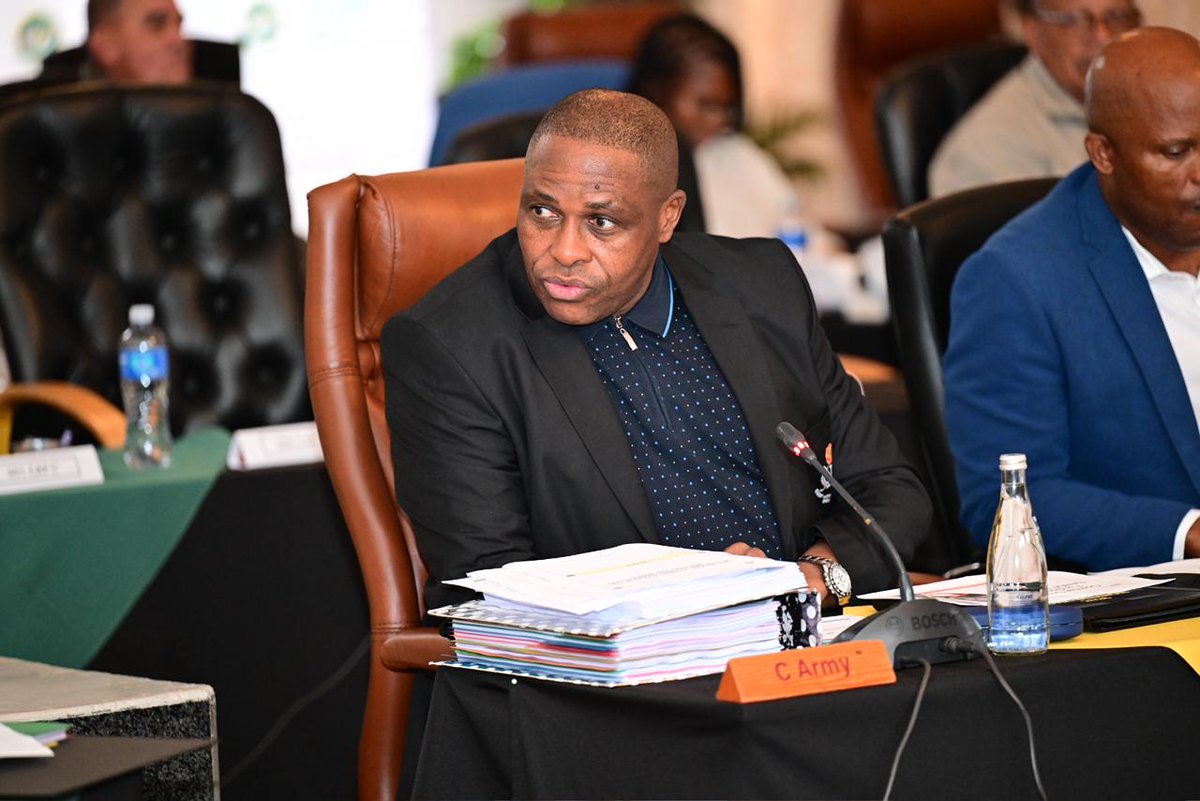 SANDF_ZA's tweet photo. The πΏπ¦#SANDF hosts the annual Chief SA National Defence Force Work Session to discuss the Strategic Planning Initiatives for the 26/27 financial year.
https://t.co/t43PewWSFv
πΏπ¦#CSANDFWorkSession2026 https://t.co/1AULs2LrkI