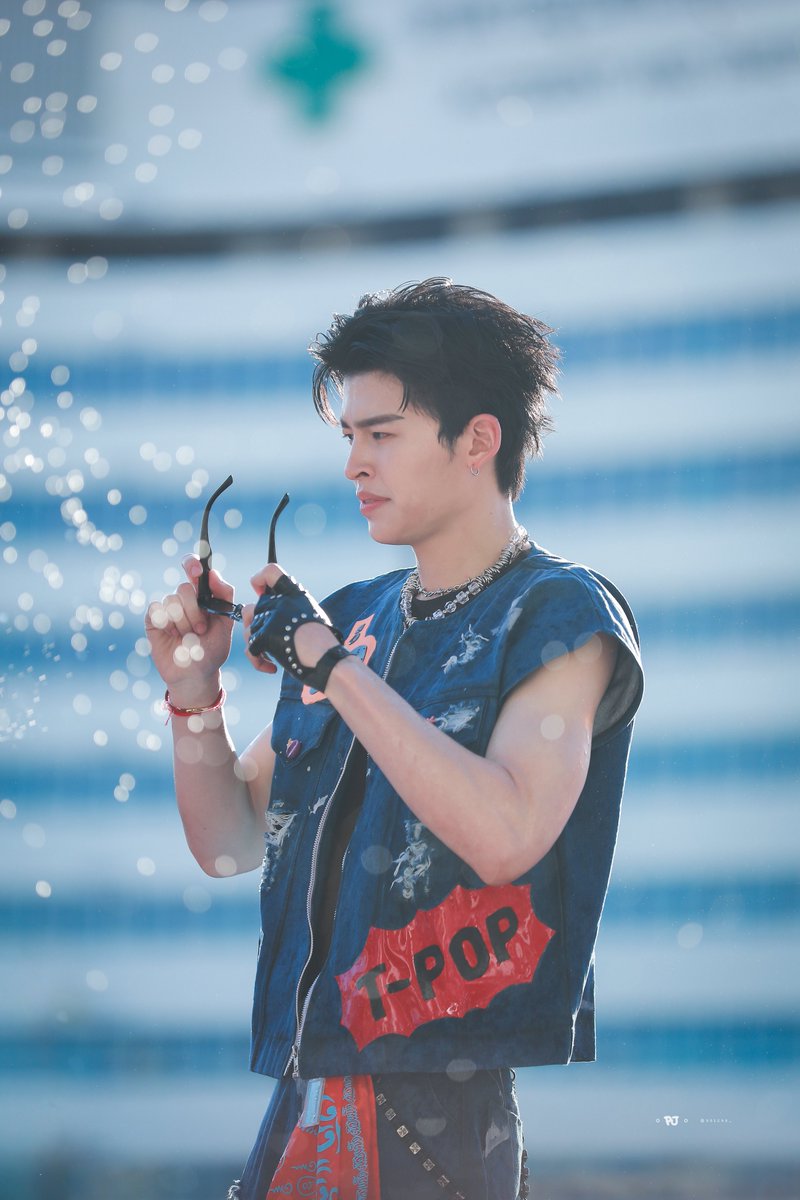 •พีเจจจจจ•🚂 tweet media