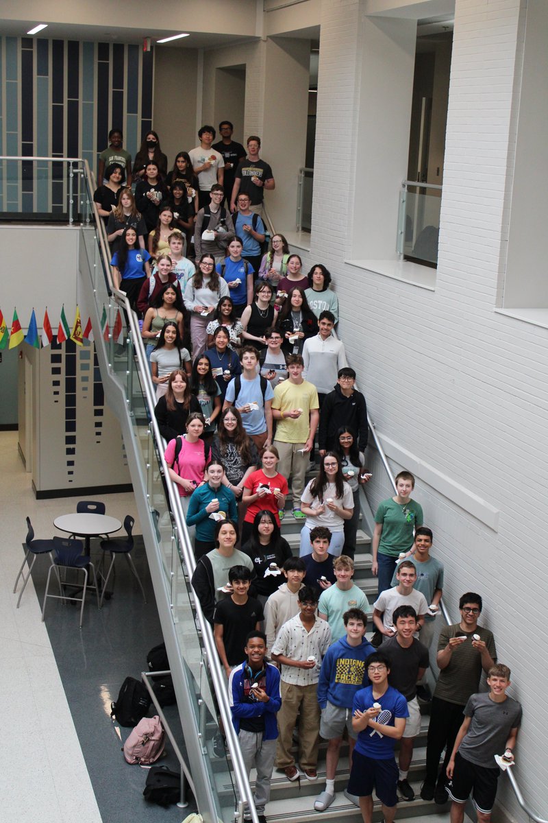 Signature School tweet media