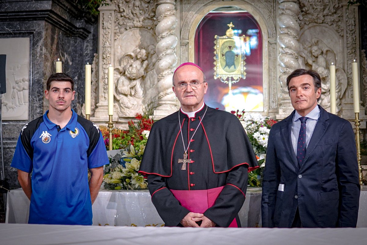 Hércules CF 💙🤍💯 tweet media