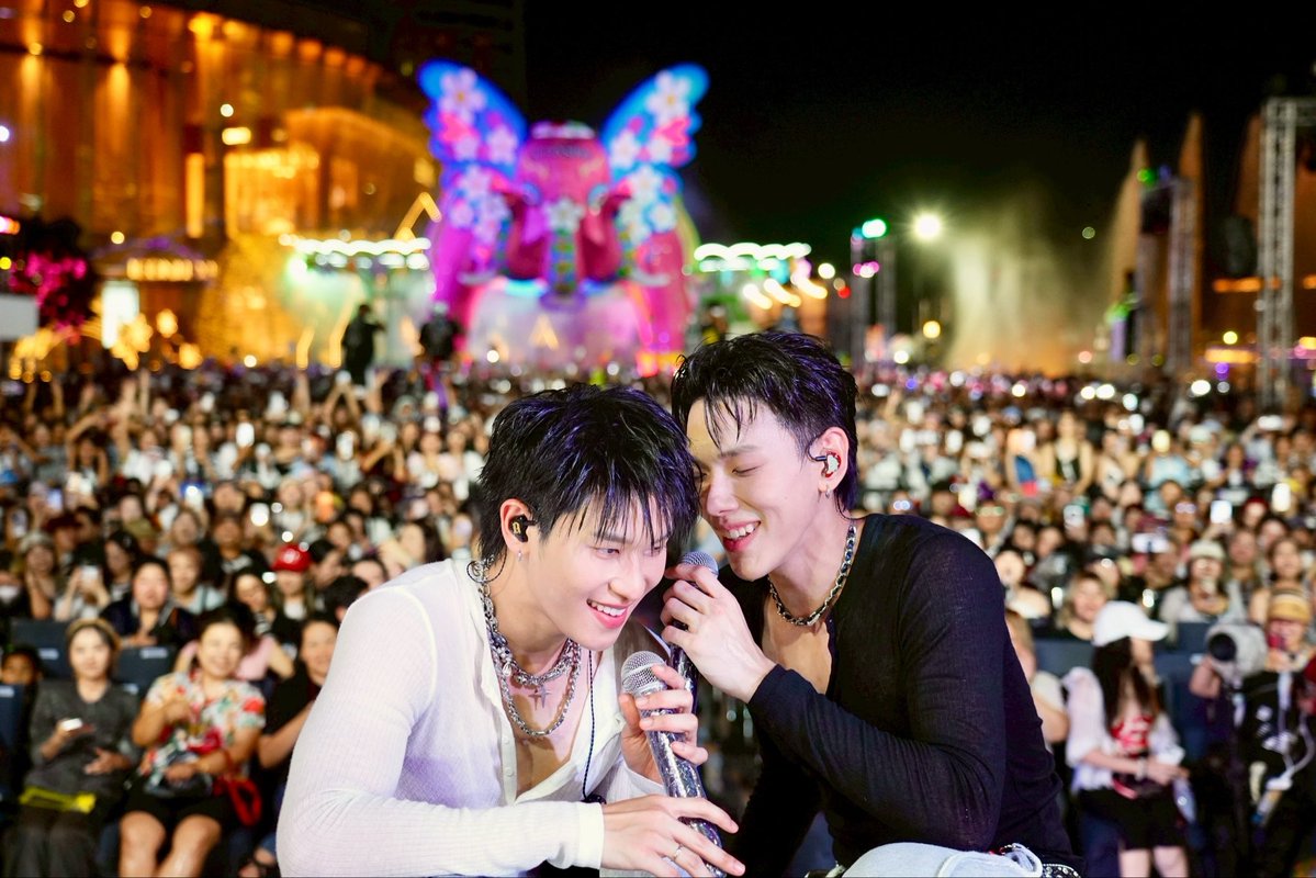 ICONSIAM tweet media