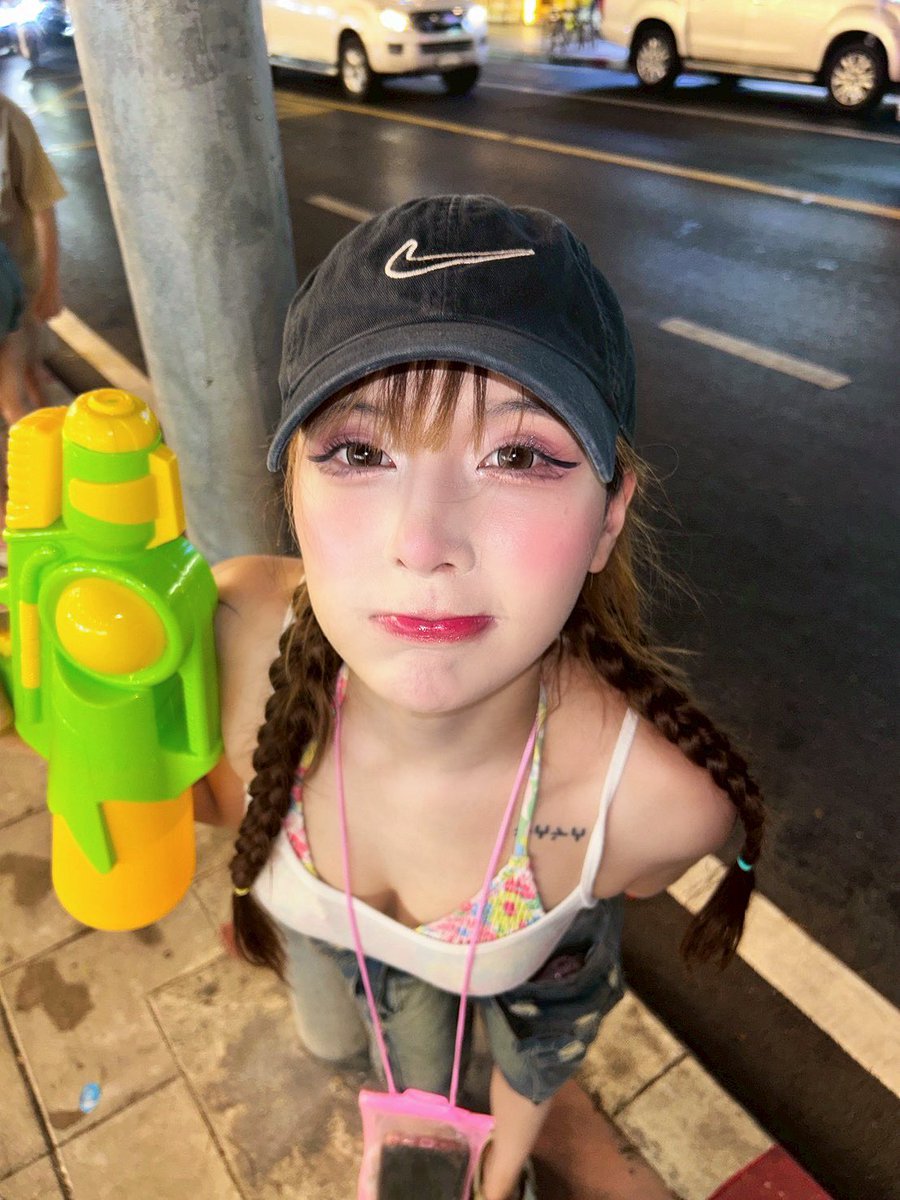 YAYA ZYN tweet media