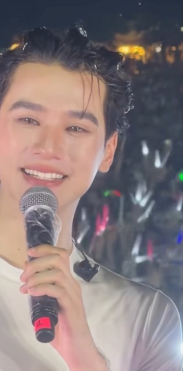 ☁️ ᴍᴀʏʏᴏᴜ ◡̈ tweet media